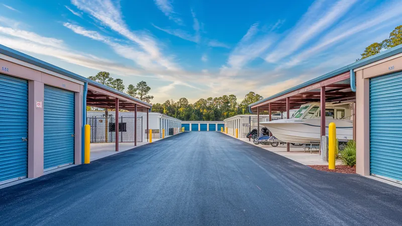 Self storage facility